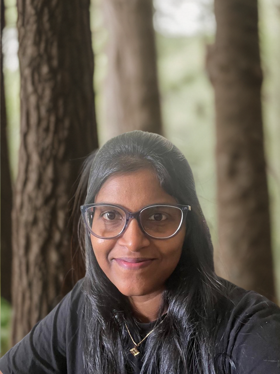 Sivaruby nirooparan medium