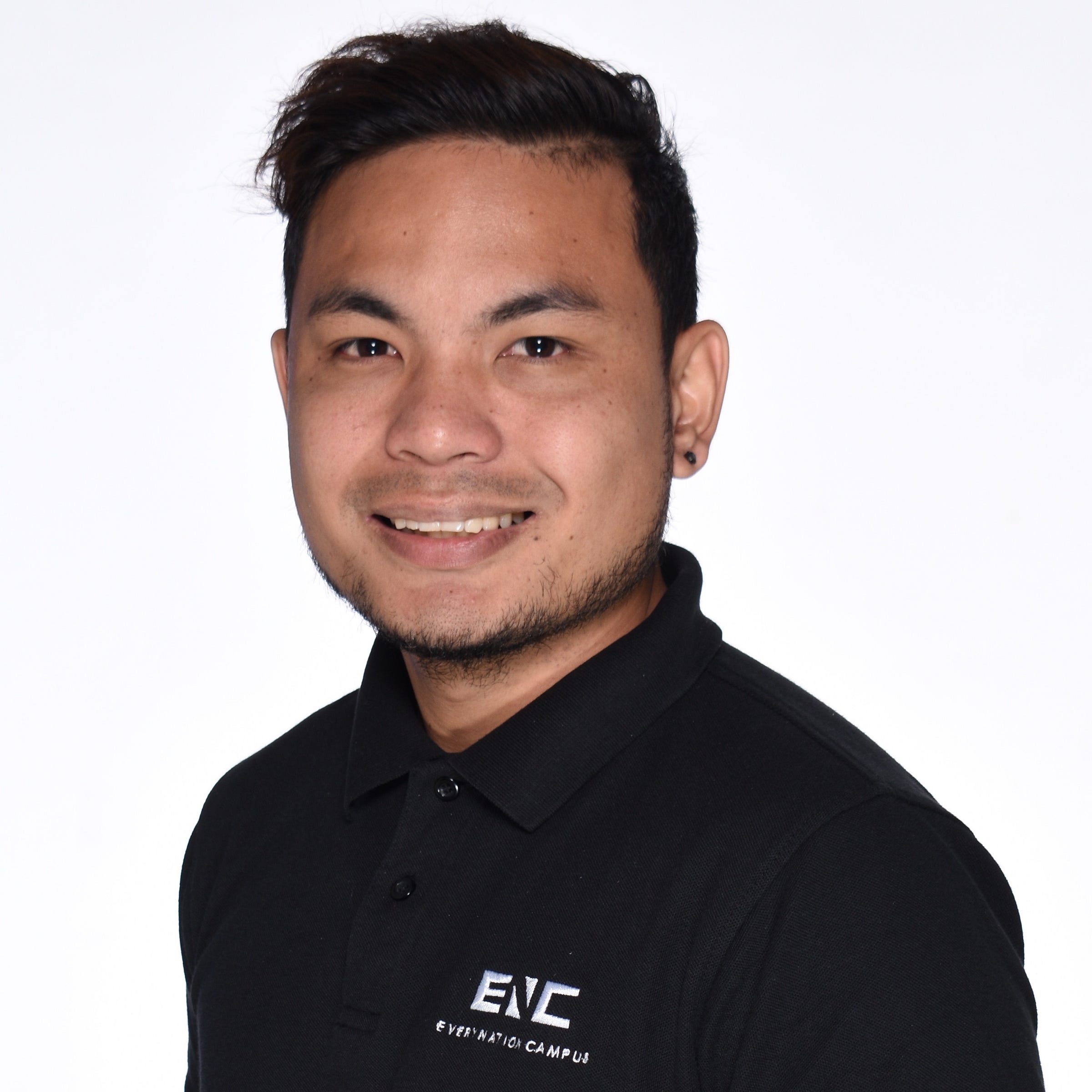 kuya Mav – Medium