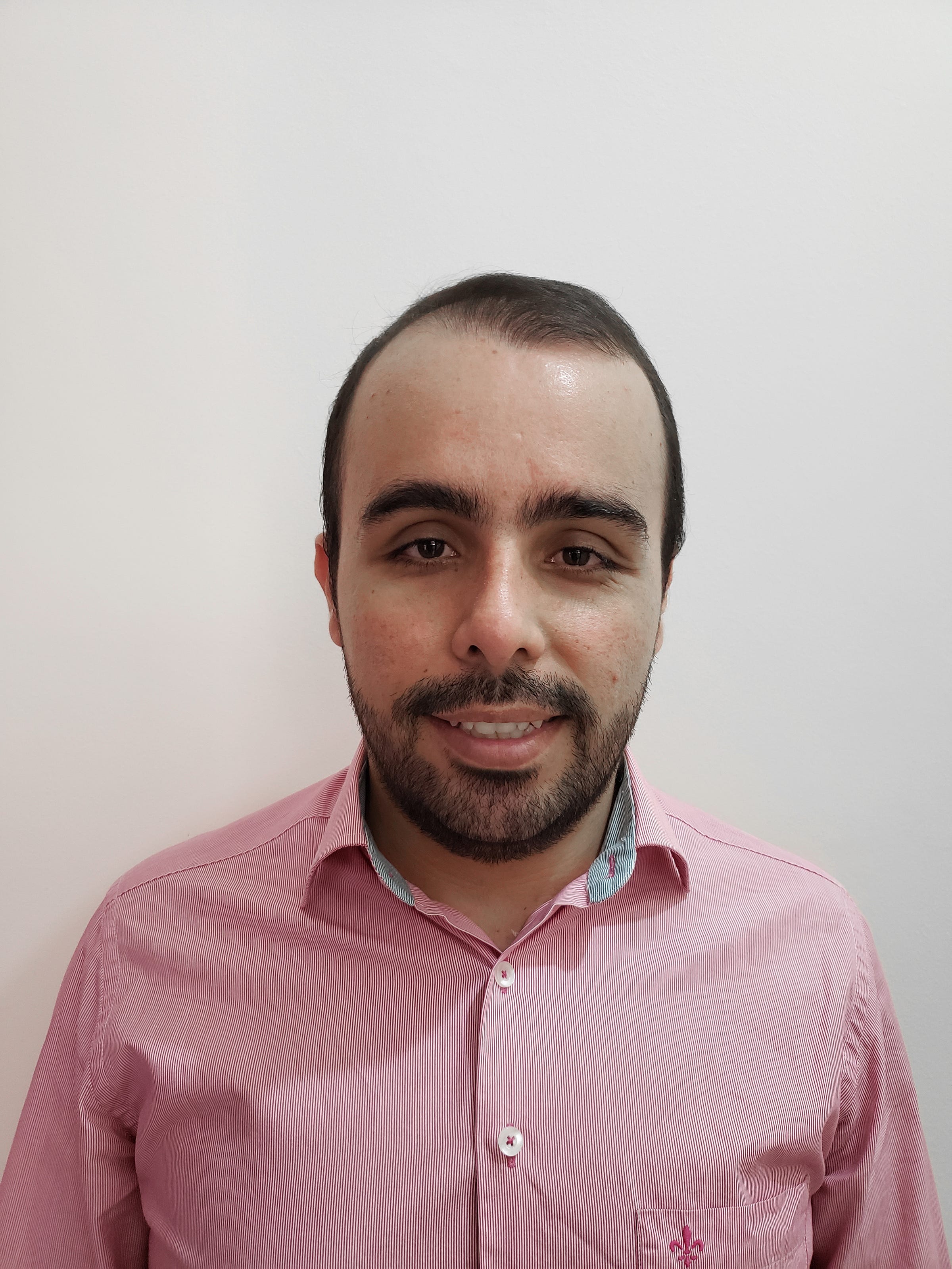 About Pedro Guerra Medium