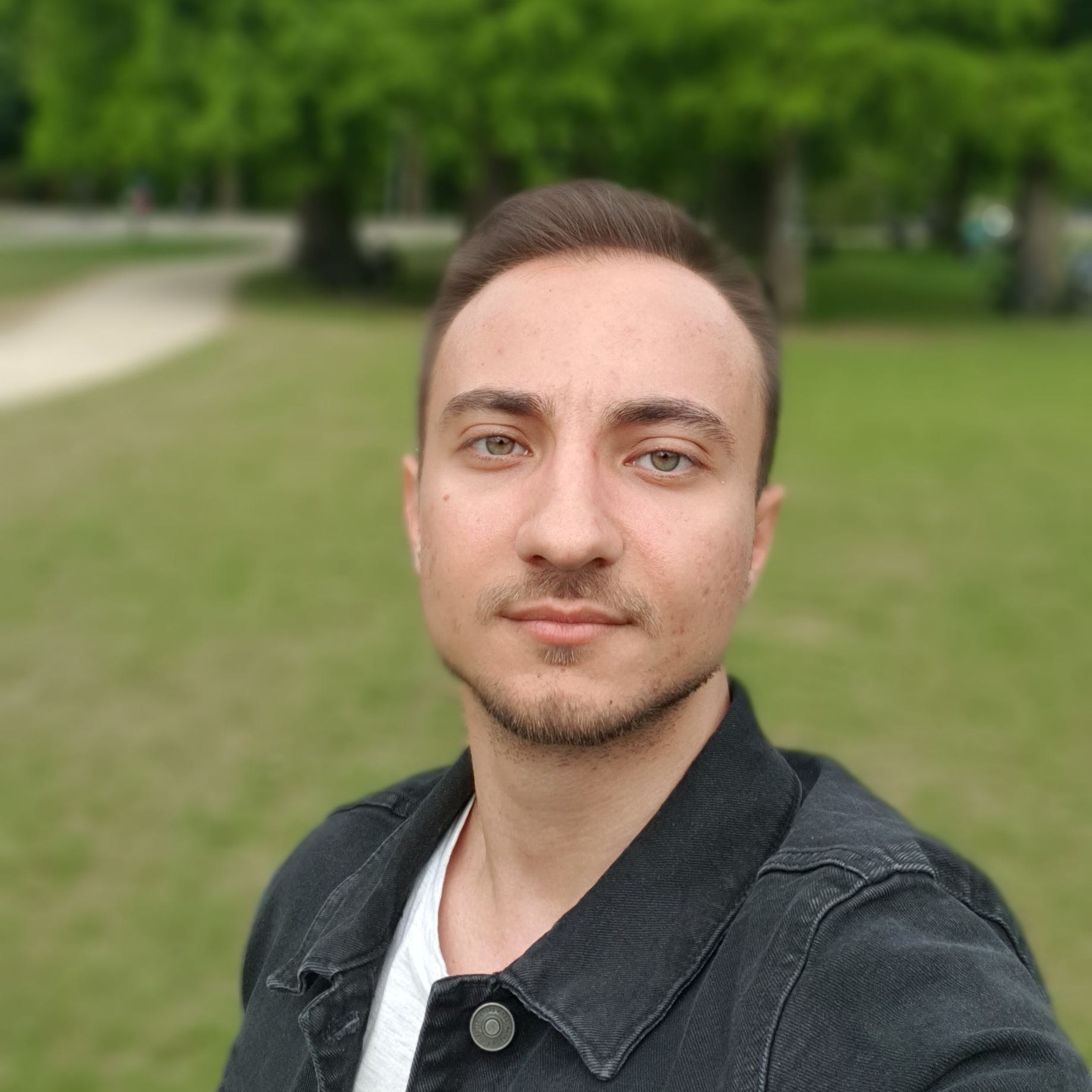 Ömer Türksoy – Medium