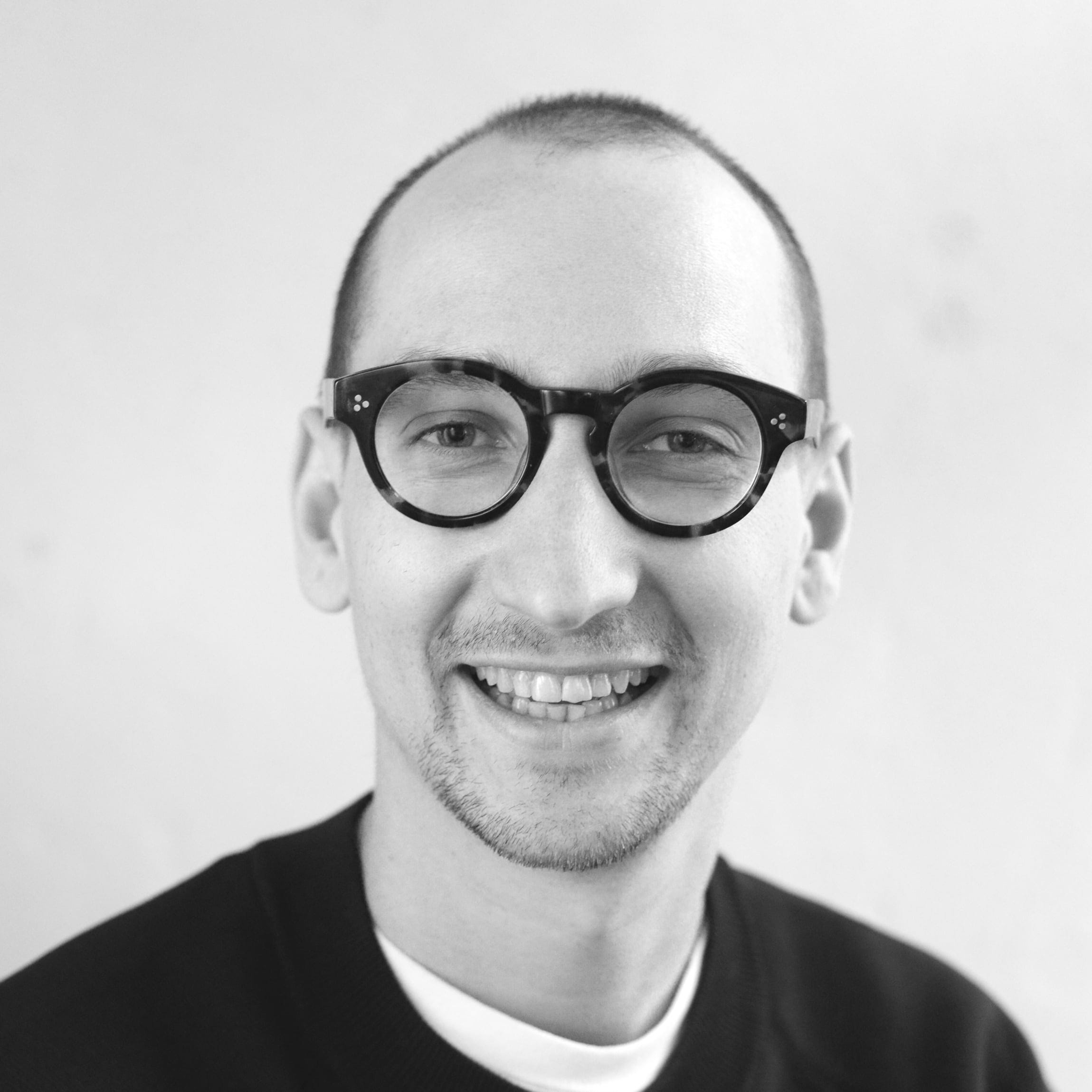 About Julius Falk Medium