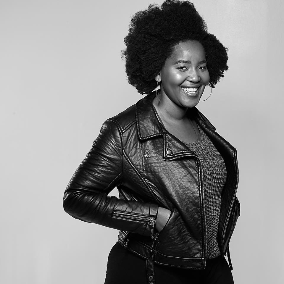 Yonelani Lupuwana – Medium