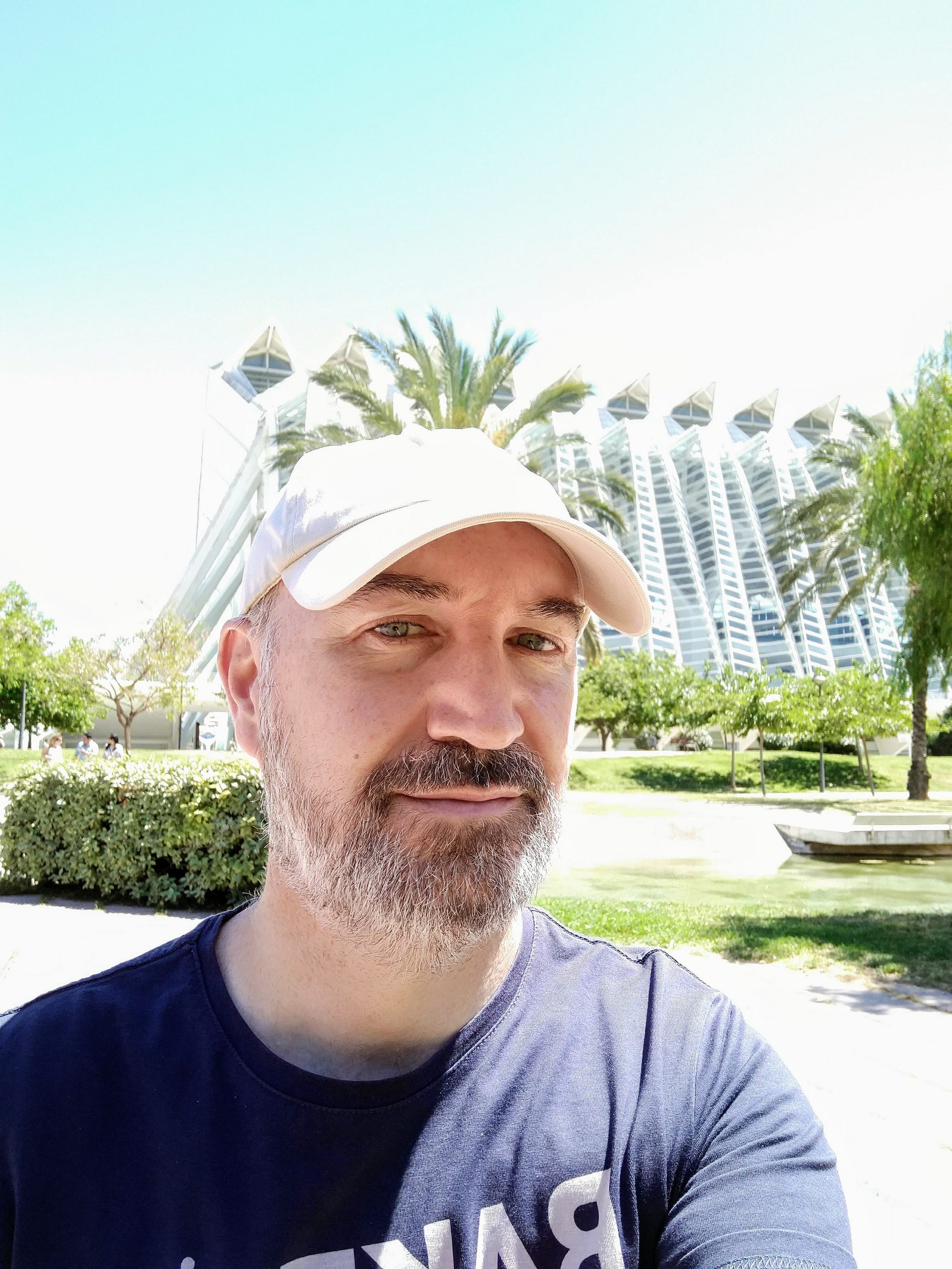 Rafa Osuna – Medium