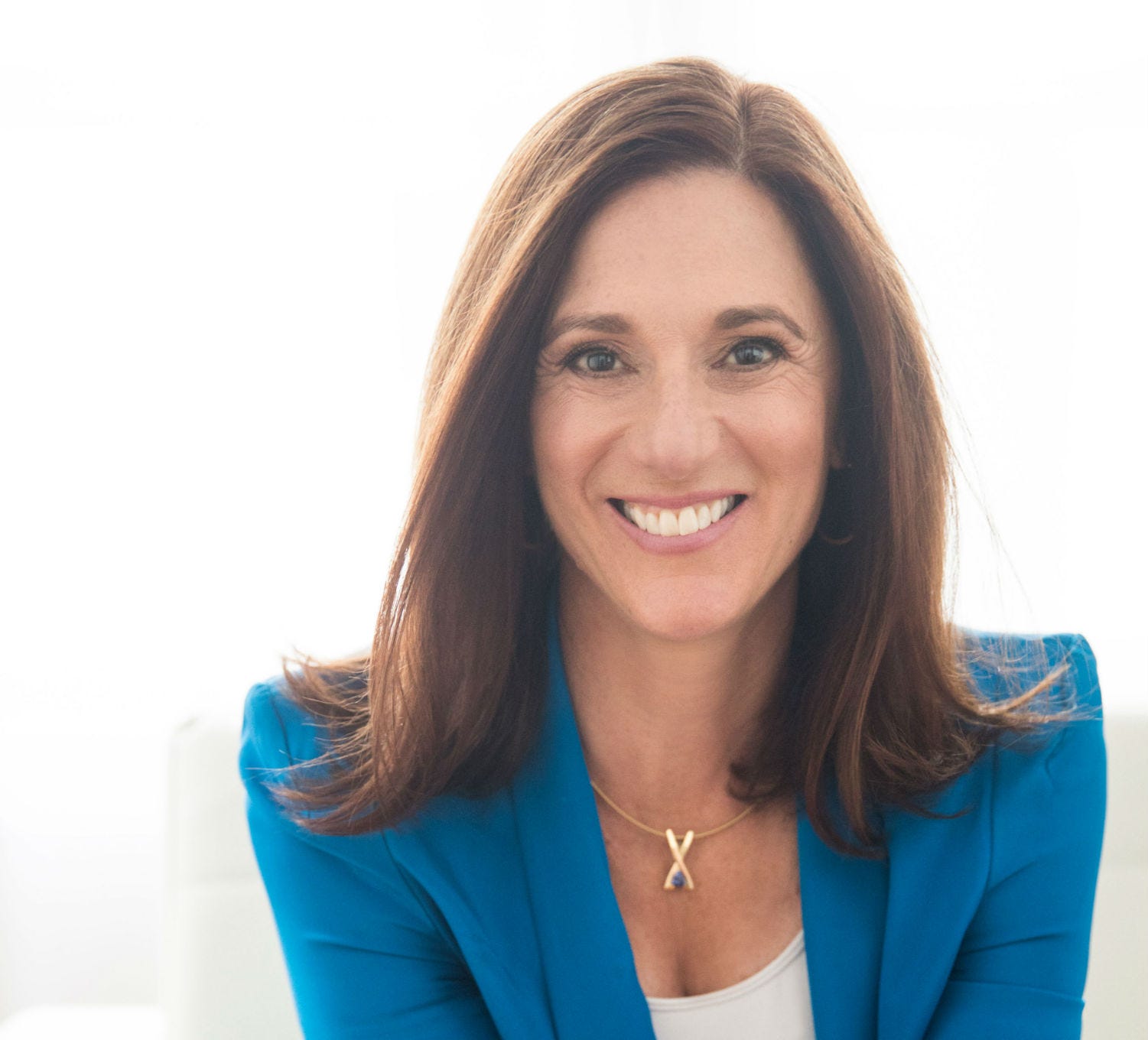 Elizabeth Bohannon – Medium