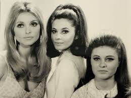 Valley of the Dolls by Jacqueline Susann