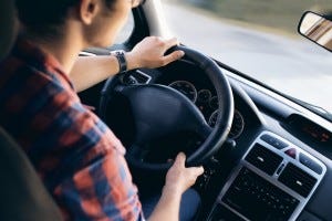 Parrainage dans une auto-école ? Obligatoire !