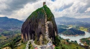 Panorámica de la Piedra del Peñol. Foto: www.abcmundial.com