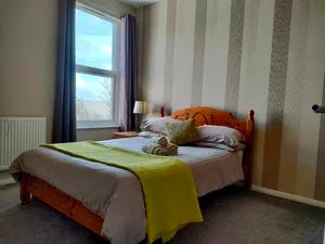 Fully Furnished Windfarm Accommodation in Ramsgate for Long-Term Stays