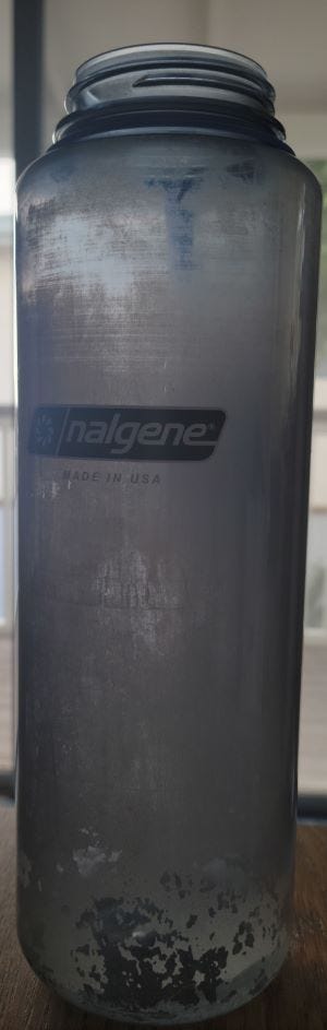 3 Ways to Clean a Nalgene Bottle - wikiHow