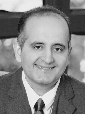 A Board-Certified Radiation Oncologist, Dr. Raj Dahiya, MD: Excellence in Modern Cancer Treatment!