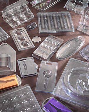 Global Plastic Clamshell Packaging Market 2024–2030