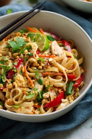 PHUKET : FOOD AND TOURISM