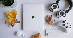 Revealing the MacBook 12in M7: A Magnum opus of Development and Class