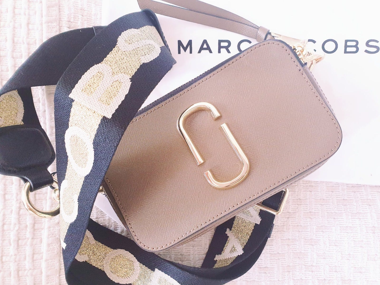 MARC JACOBS SNAPSHOT CAMERA BAG IN DEPTH REVIEW