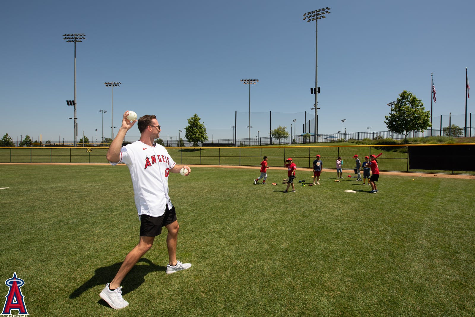 LA Angels work out with kids in 'Play Ball' clinic