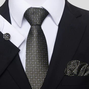 “Thoughtful and Unique Gift Ideas to Celebrate Your Man’s Anniversary