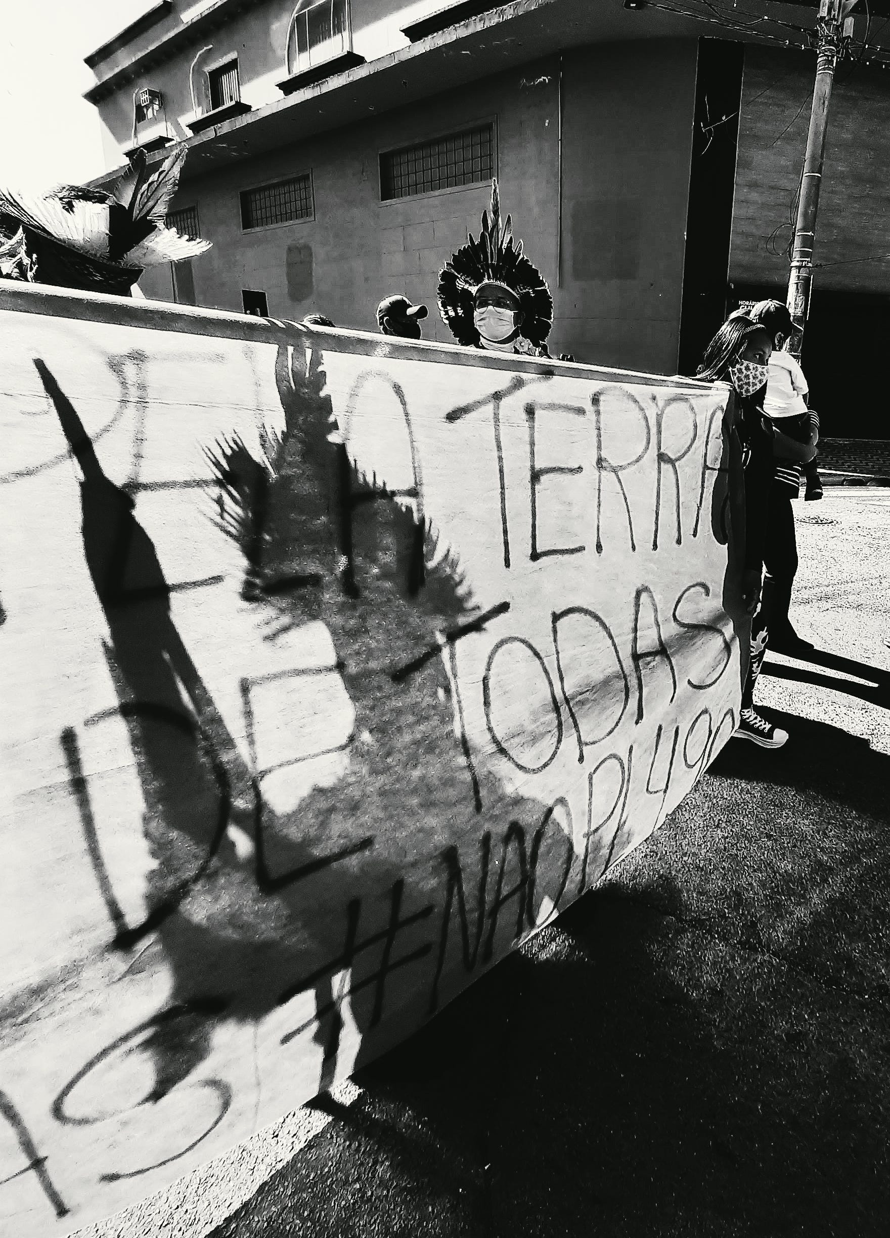 INCOMODAMOS! Que a INJUSTIÇA não te ENTRISTEÇA mas que ela te RADICALIZE!