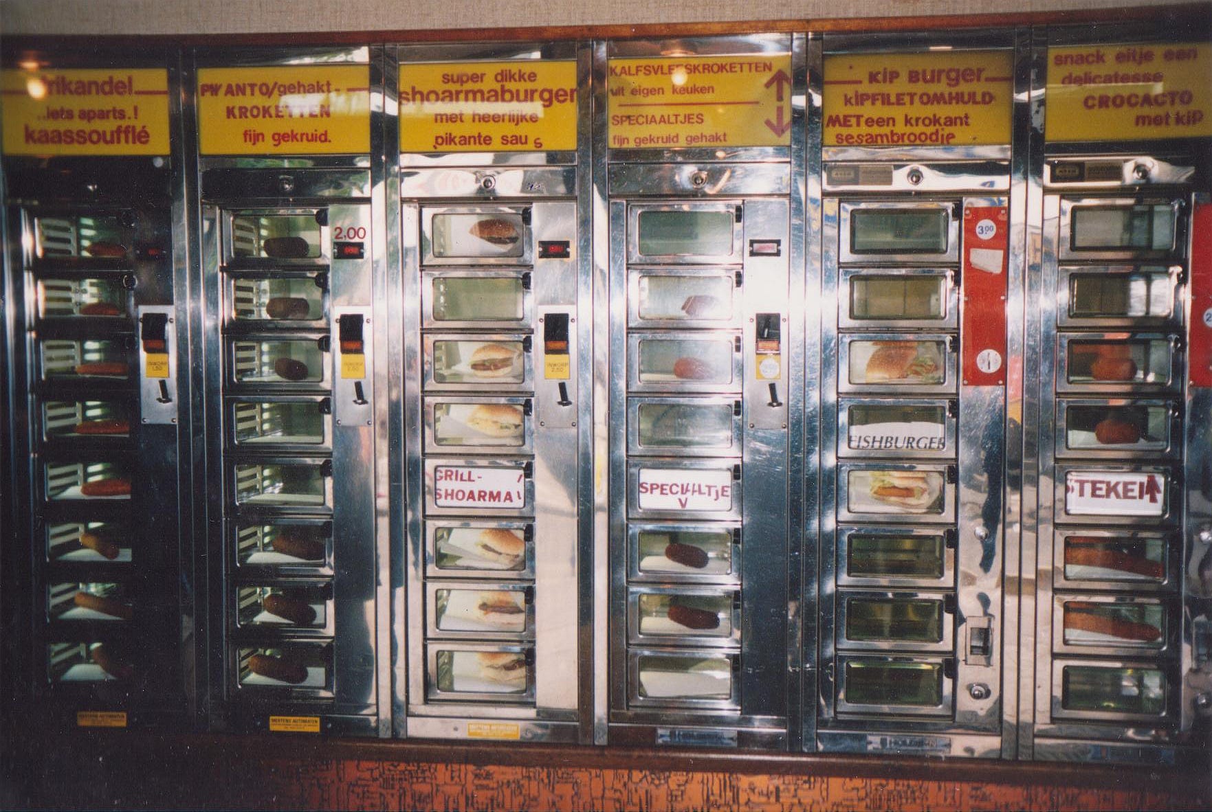 Amsterdam's Automats: Heated Vending Machines Offering Instant Snacks