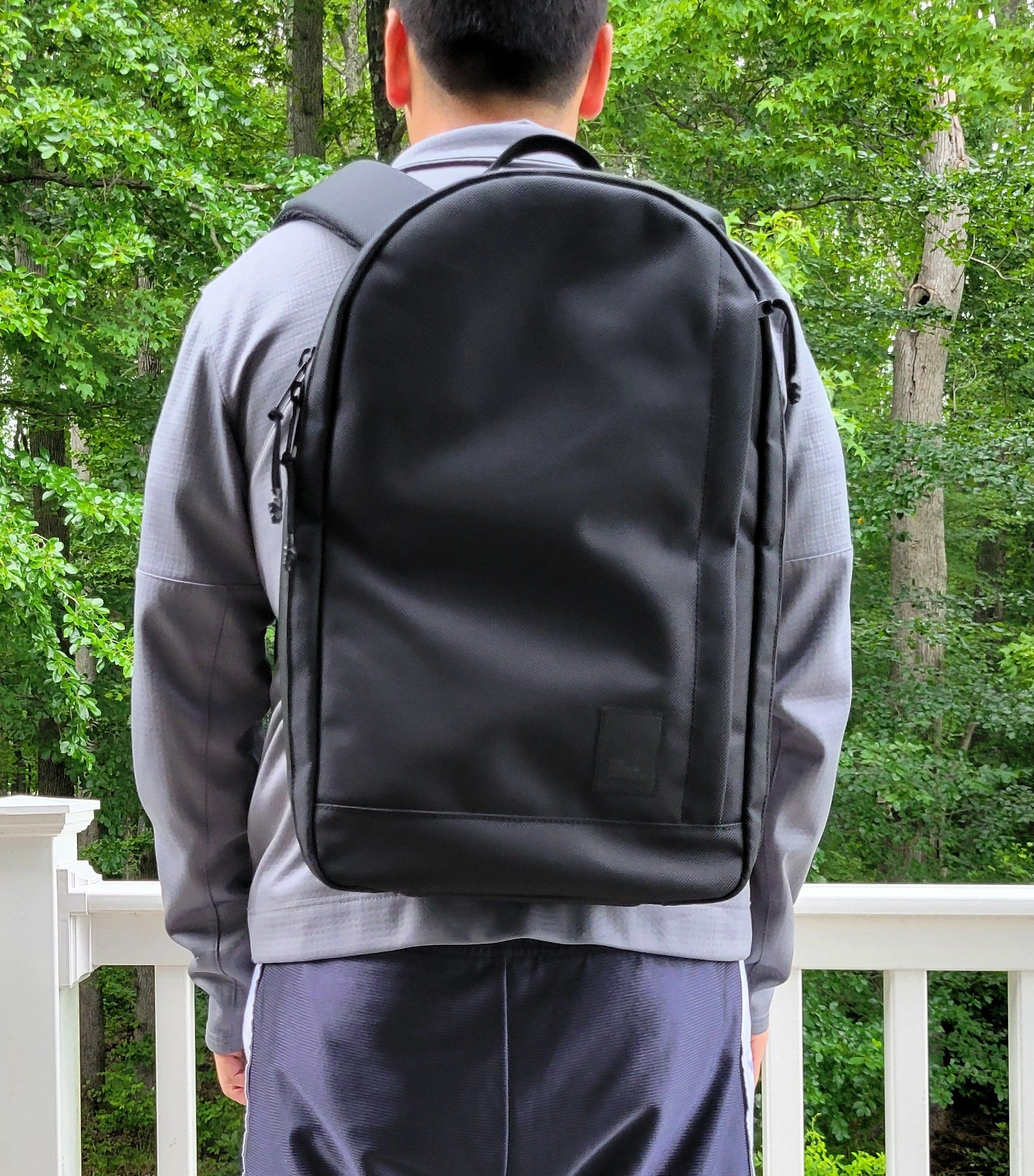 【超美品】THE BROWN BUFFALO CONCEAL BACKPACK The Brown Buffalo Conceal Backpack 26L V3 - Carryology