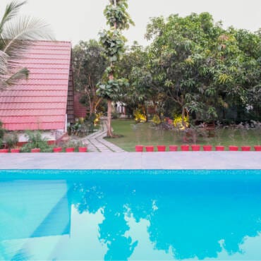 Best Farm Stays Near Me for Relaxing Weekends & Family Picnics