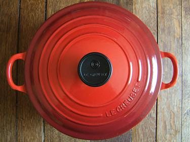 4 new Le Creuset pans as a reward for cleaning girlfriends