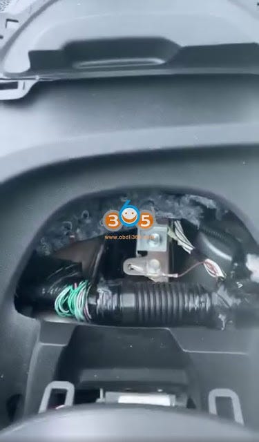 Program 2014- Toyota Aygo All Keys Lost with Autel KM100