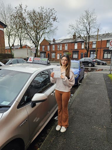 Automatic Driving Lessons in Heywood — Learn with Confidence at Drive 4 Pass