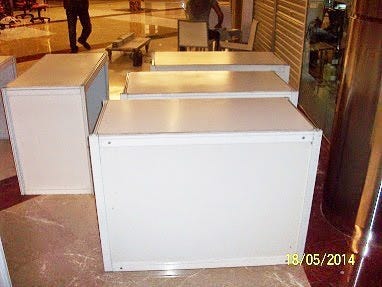 meja r8 jakarta. 1.stand R8 2.panel photo 3.sekat… | by sewa partisi R8 ...