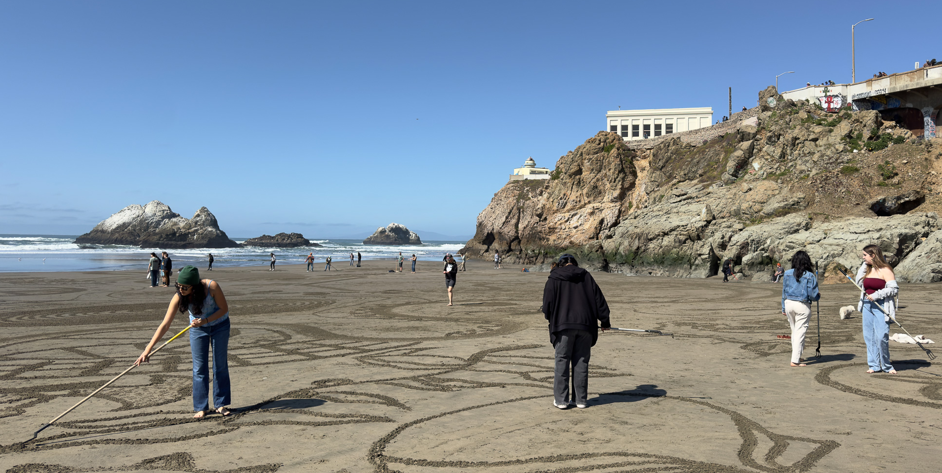 Ocean Beach goes full crop circle at this massive sand art gathering