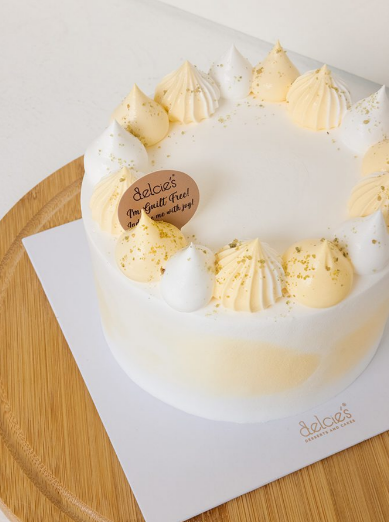 Egg-Free Birthday Cakes: Sweet Celebrations Without Eggs! - Delcie's