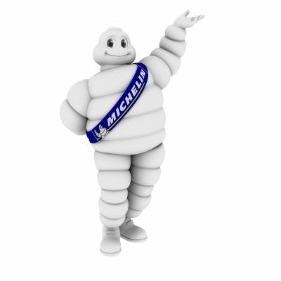 Bibendum Michelin a de plus en plus de concurrence.