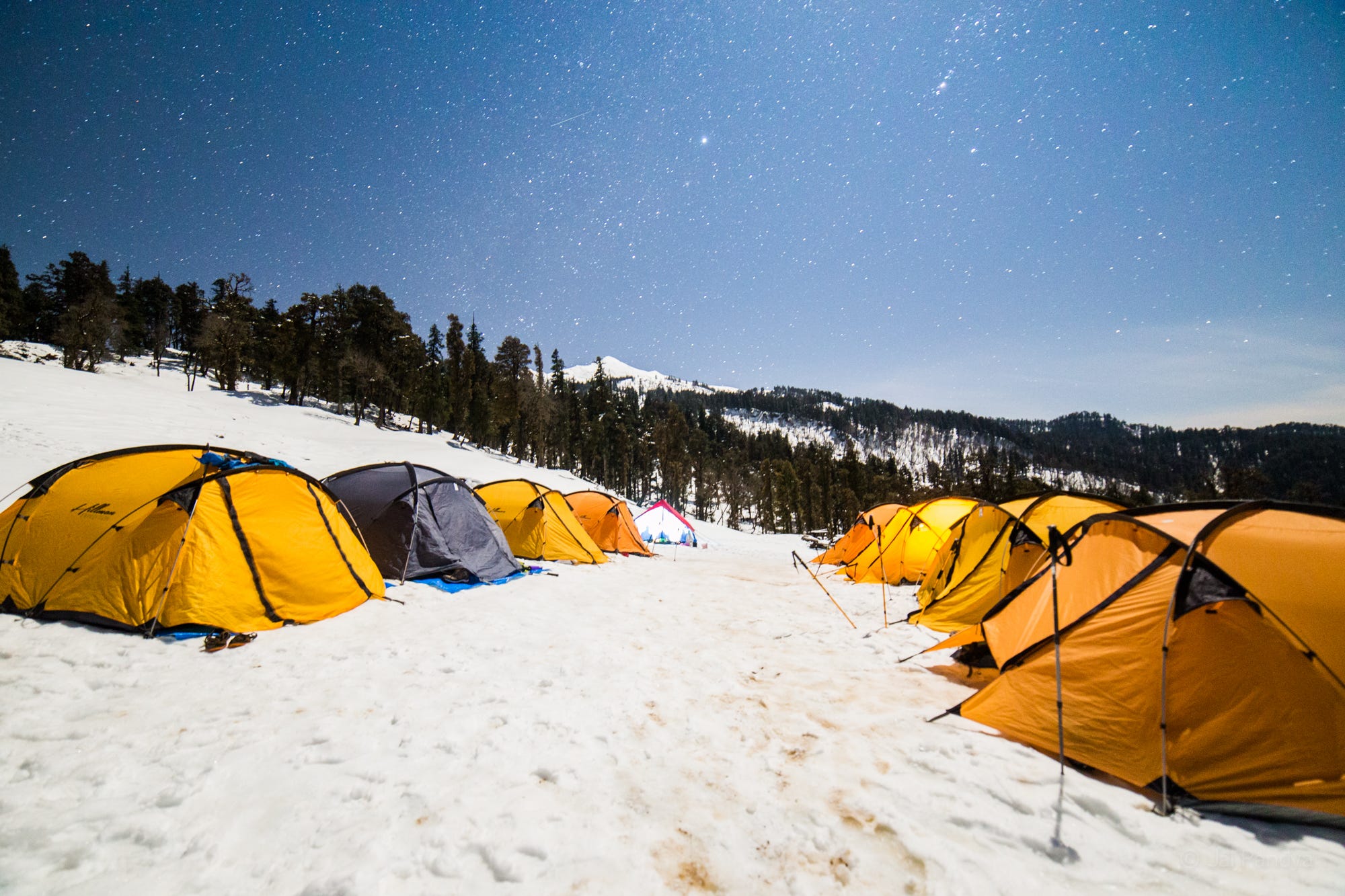 kedarkantha tour package