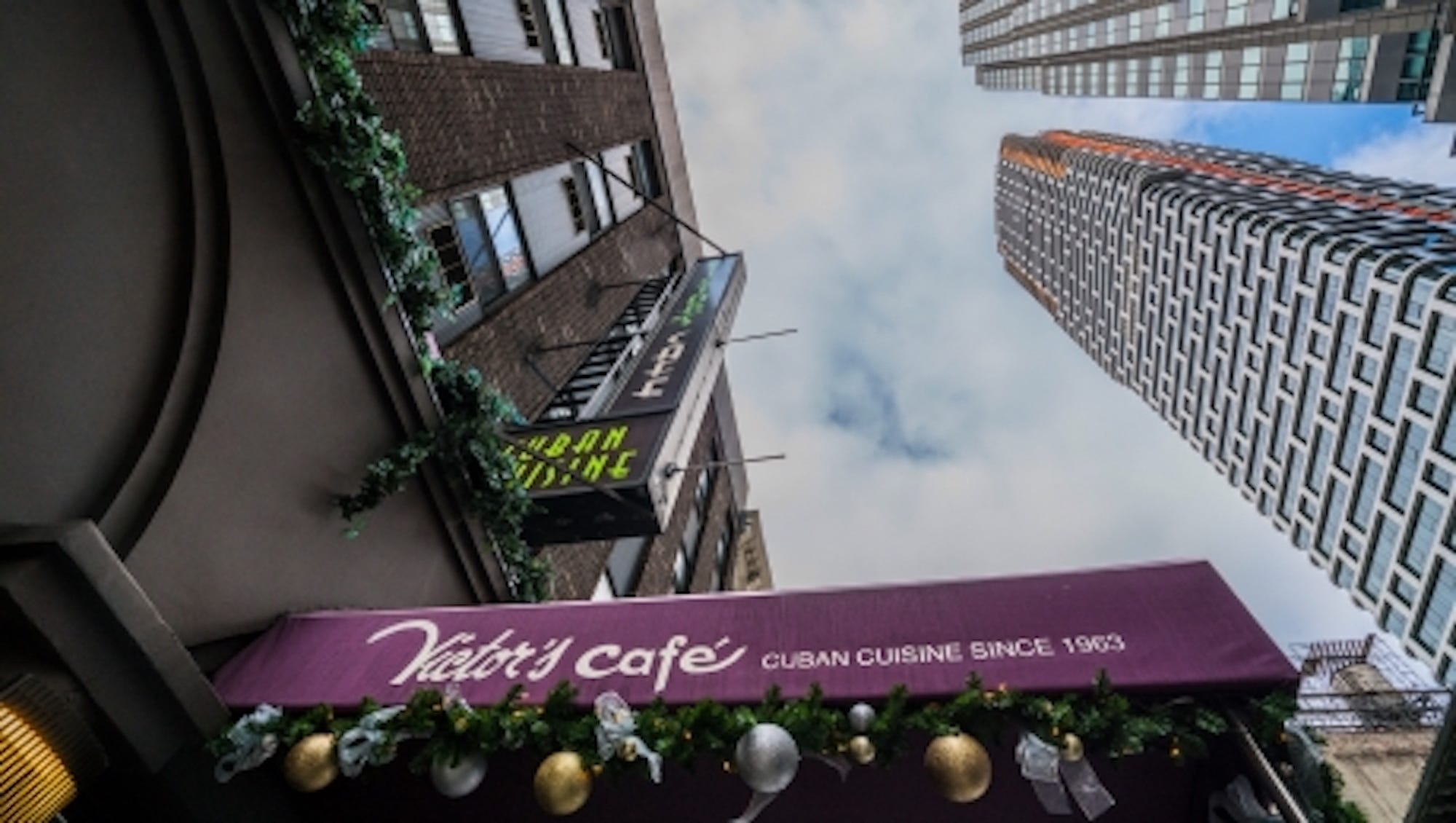 Victor's cafe 2024
