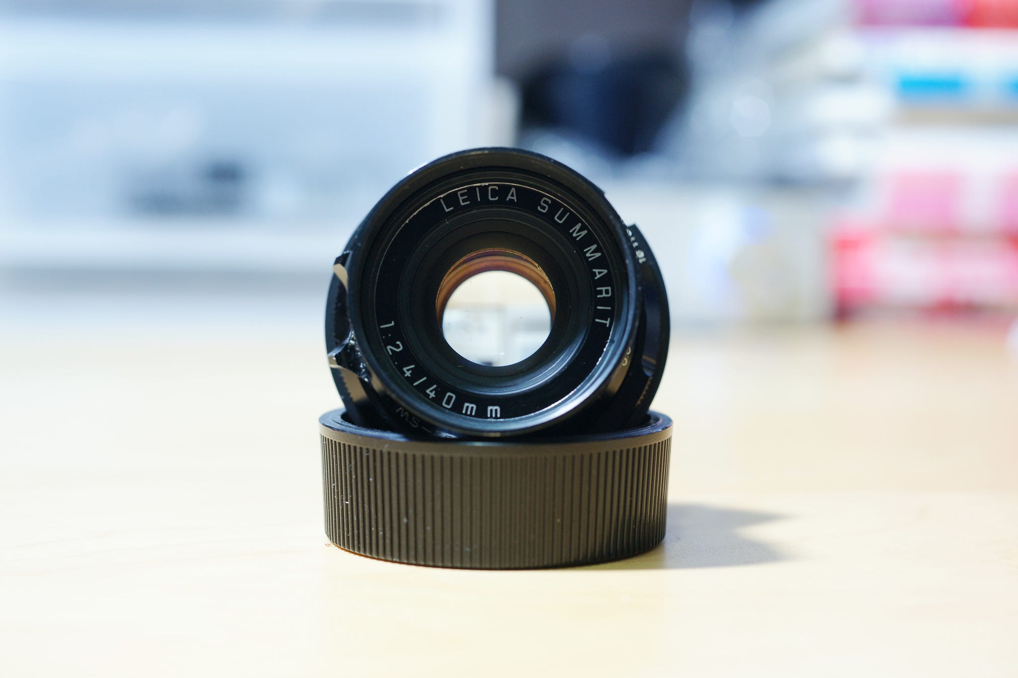 【almost_transparent】Leica Summarit Leica Summarit-M 35mm f/2.4 ASPH. Review | PCMag