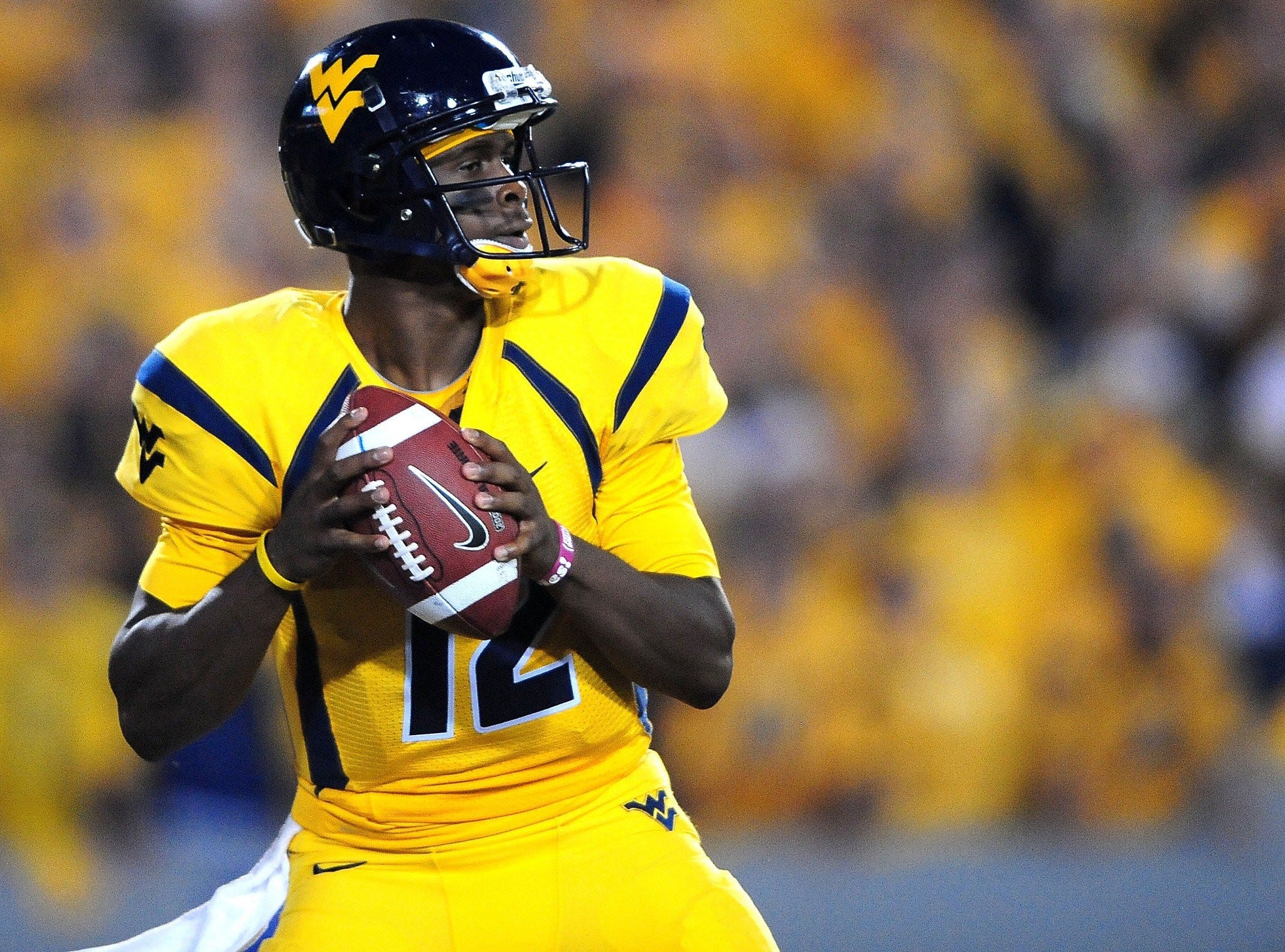 Which WVU Football Uniform Combination Is The Best? - The Smoking