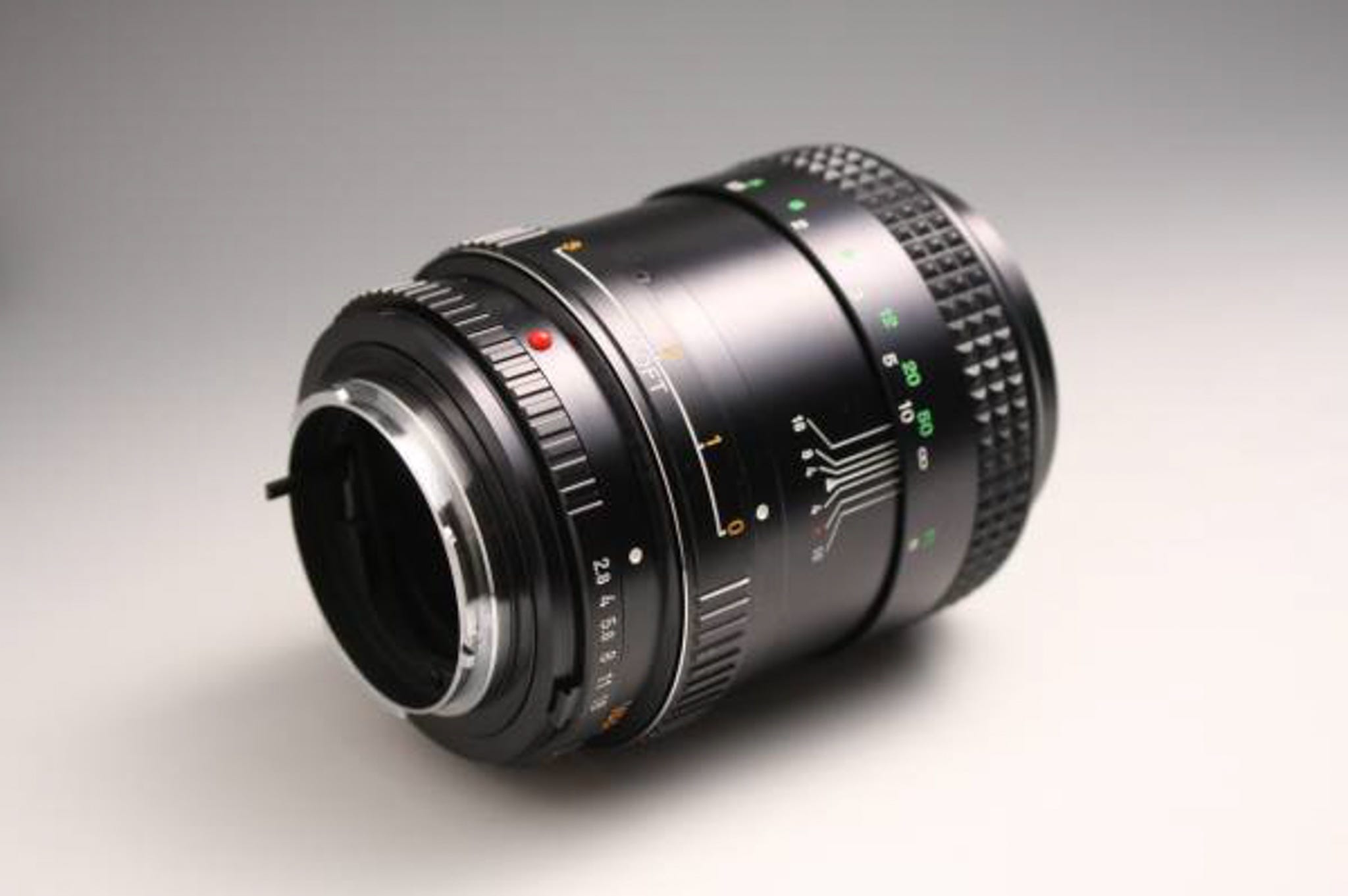 MINOLTA MD VARISOFT ROKKOR 85MM F2.8 | by LI Sam