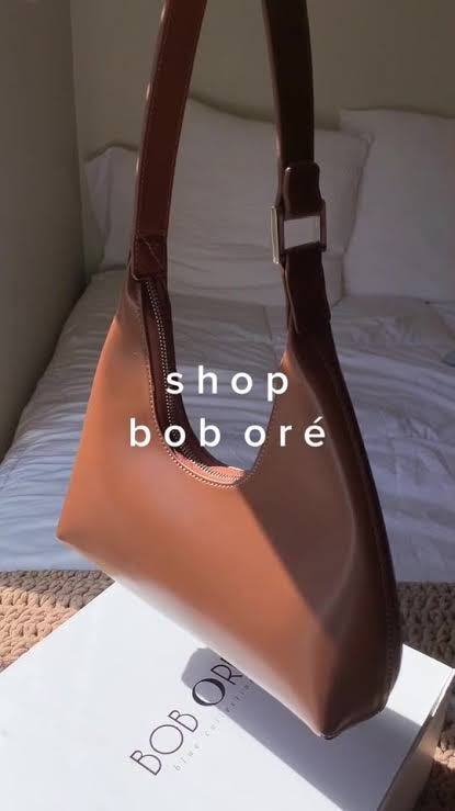 Smart Luxury Handbags Every Modern Woman Should Add to Her Collection