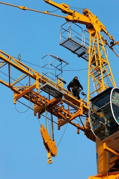 why-opt-for-mobile-tower-scaffold-hire-advantages-and-applications