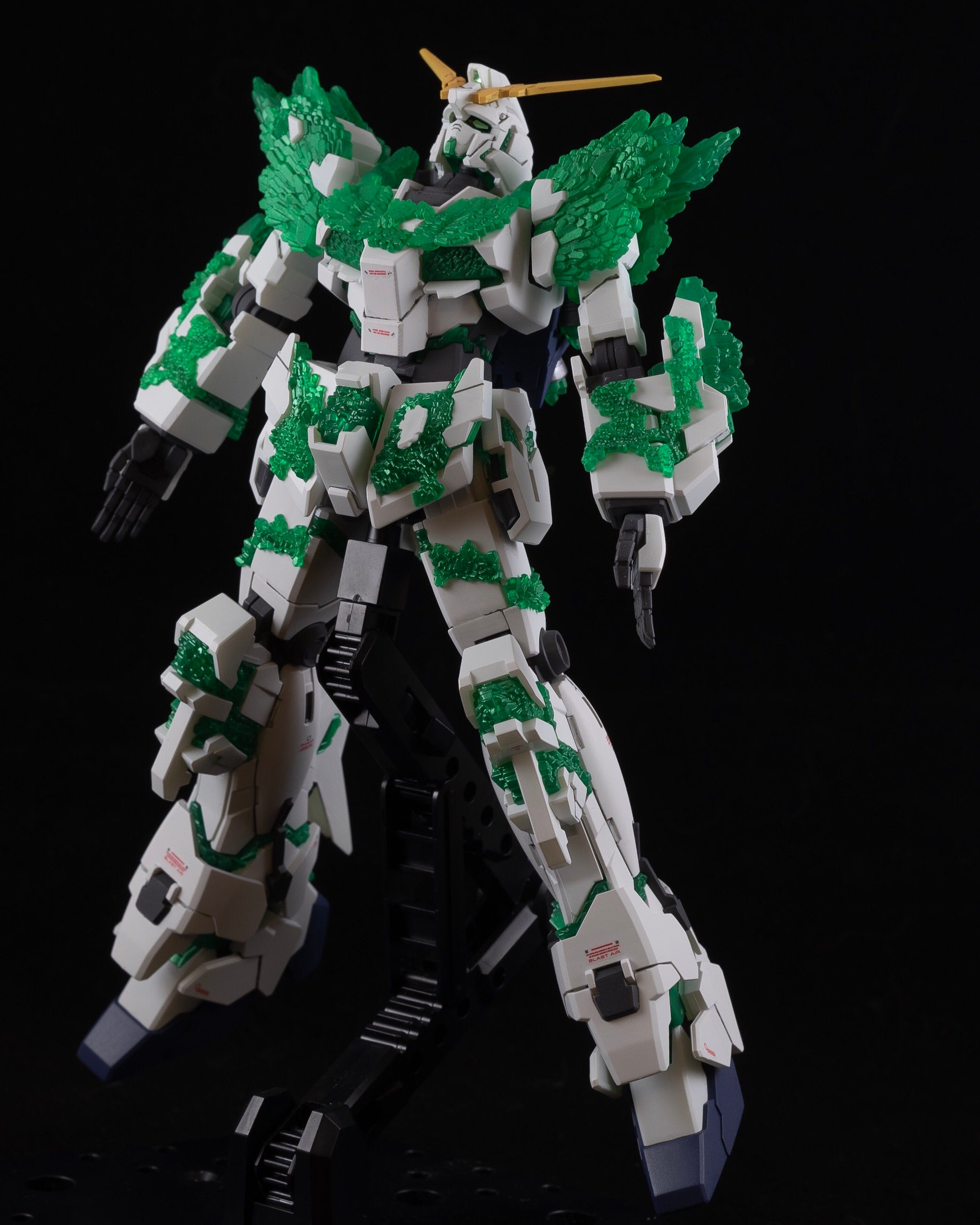 ガンダムベース限定ユニコーンガンダム光の結晶体を作った話