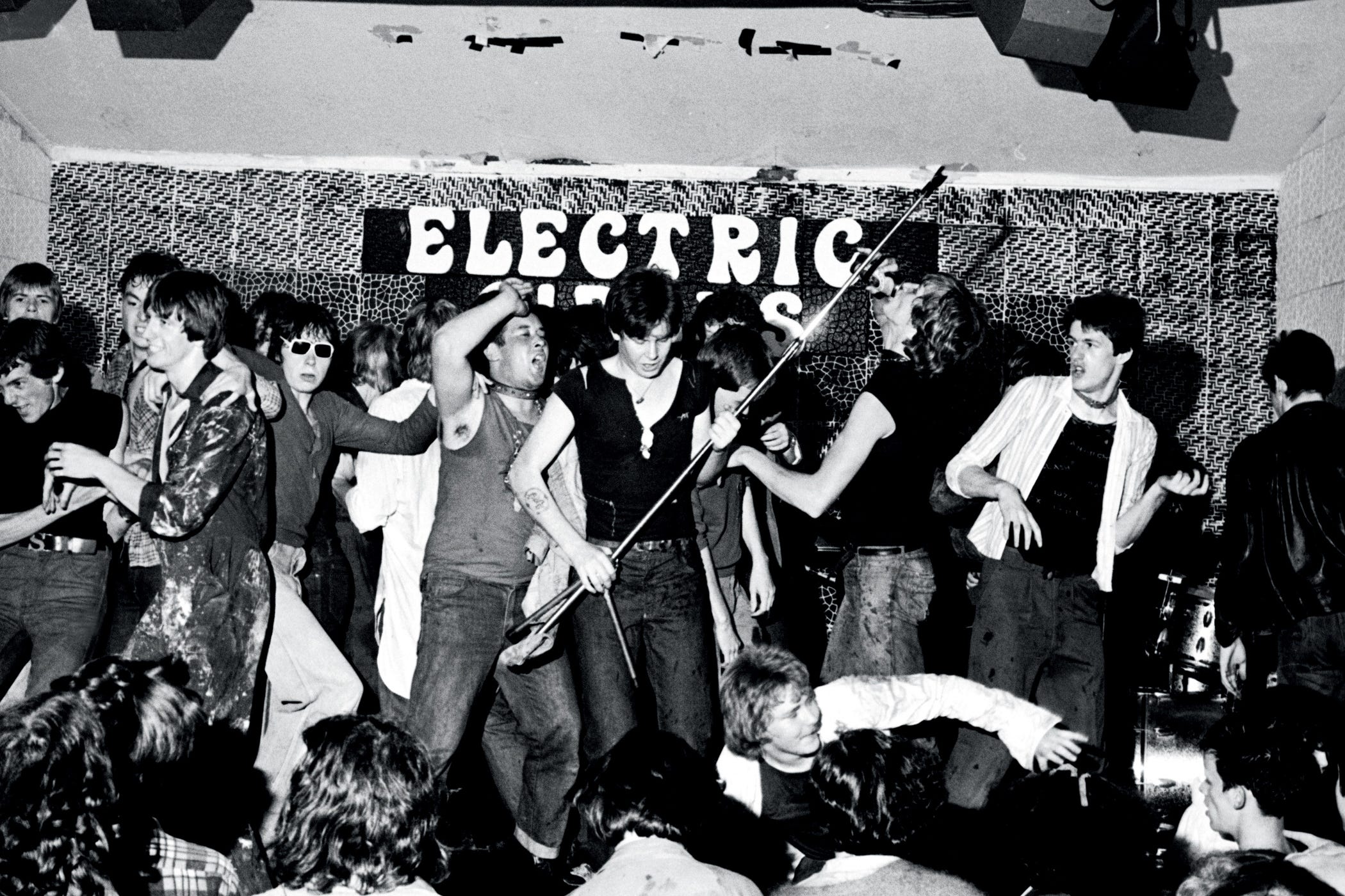 Booze, Blood and Noise The Violent Roots of Manchester Punk by Frank Owen Cuepoint Medium