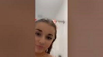 Breckie Hill Shower video cucumber leaks | Breckie hill viral video