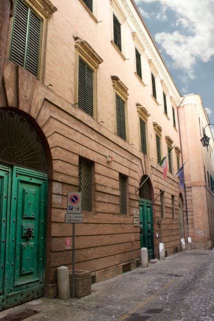 Palazzi di Jesi: Palazzo Honorati Carotti