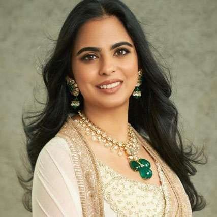 Isha Ambani Biography: Inspiring Journey of a Business Icon by Hype
