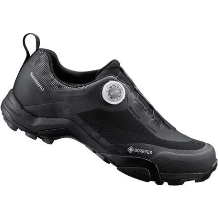 Shimano MT7 Gore-Tex SPD Shoes Review | by Peter Gold | Dartmoor Gravel  Biking