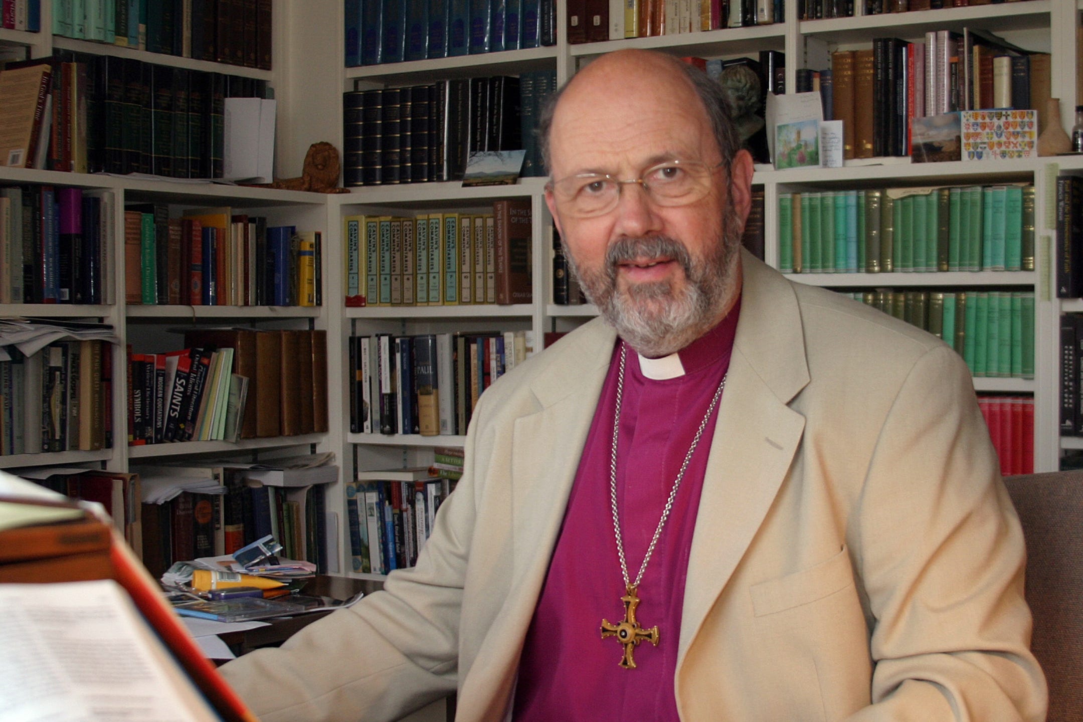 A Review of N. T. Wright's “Paul” | by Zachary Houle | Medium