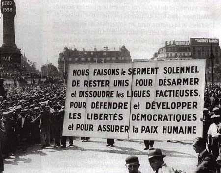 Manifestation à l’appel du PCF et de la CGT-U, le 9 février 34, face aux défilés fascistes du 6 février 34