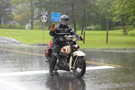 Motosiklet Yağmurluğunun Önemi. Motosiklet Yağmurluk | by MotoPlus | Medium
