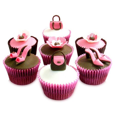 Exclusive Eggless cupcakes for Vegetarians by Rina Barthwal Medium