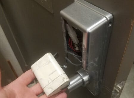 What Separates a Real Locksmith Company From Everyone Else