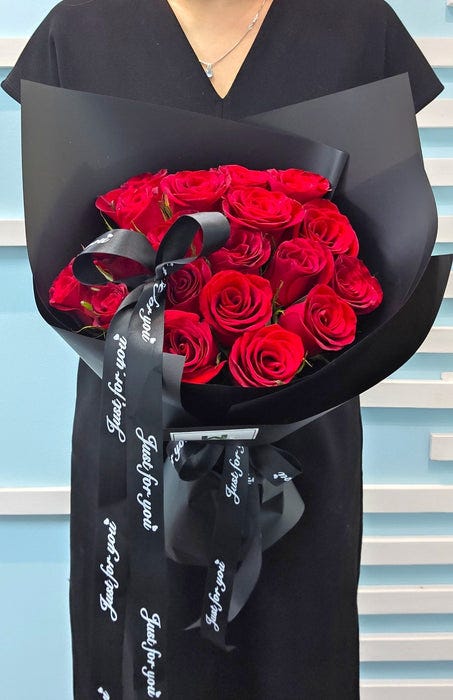 Luminous Love — Elegant Rose Bouquet | Well Live Florist Singapore
